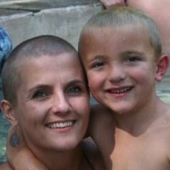 Meet your Posher, Jaclynn - Picture 1 of 1